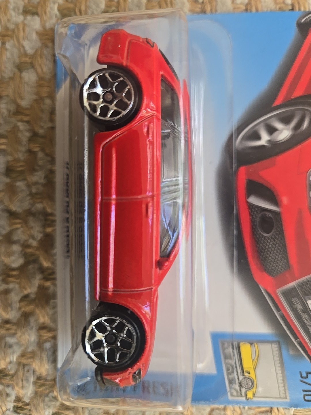 Hot Wheels 🔥🛞’17 Audi RS 6 Avant 2017 Factory Fresh #271/365