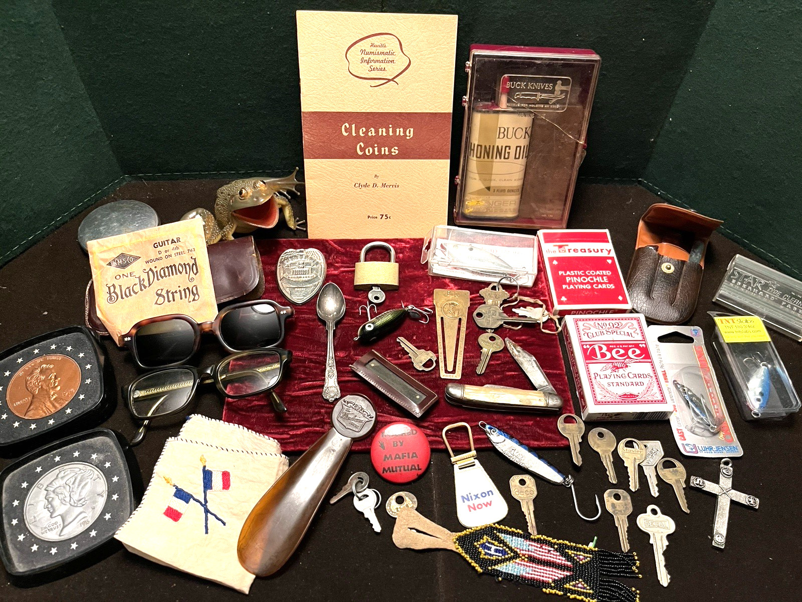 VTG JUNK DRAWER Mens Lot Metal Collectibles LURES Cards GRANDPA 30+ items USA