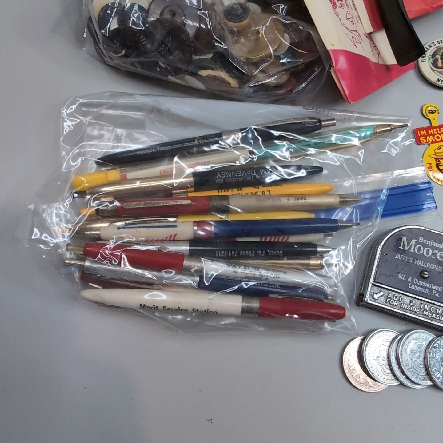 Vintage Collectibles Lot – Coins, Gemstones, Spoons, Toys, Spoons, Pins – Estate