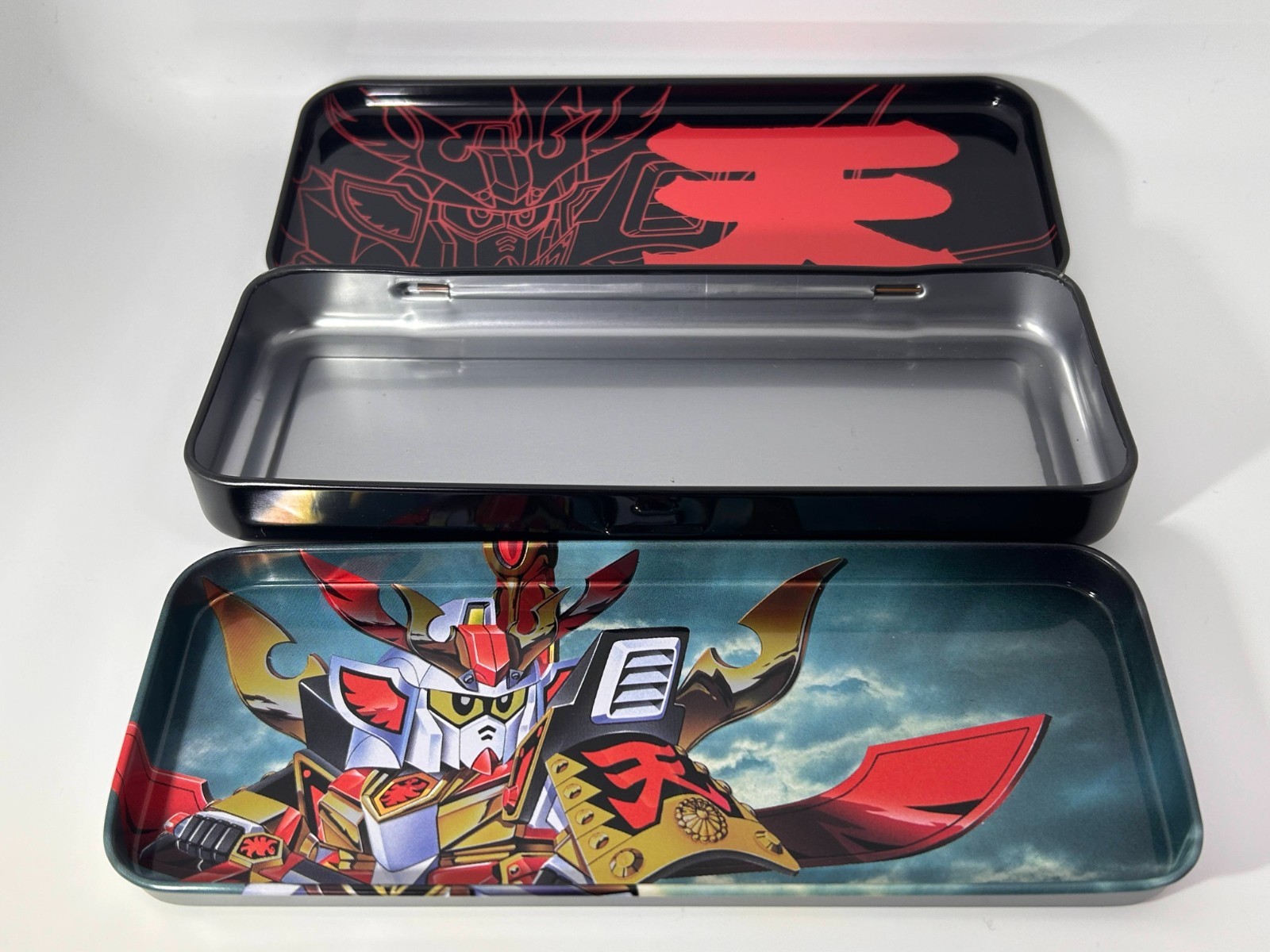 Gundam Tin Pencil Case, SD Gundam, Heisei Retro, Japanese Seller