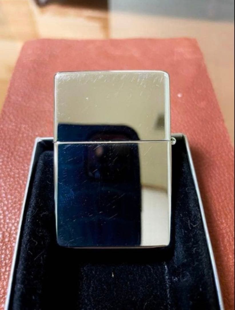 Zippo 65th Anniversary World Limited Edition (Key chain included) Made in 1997.