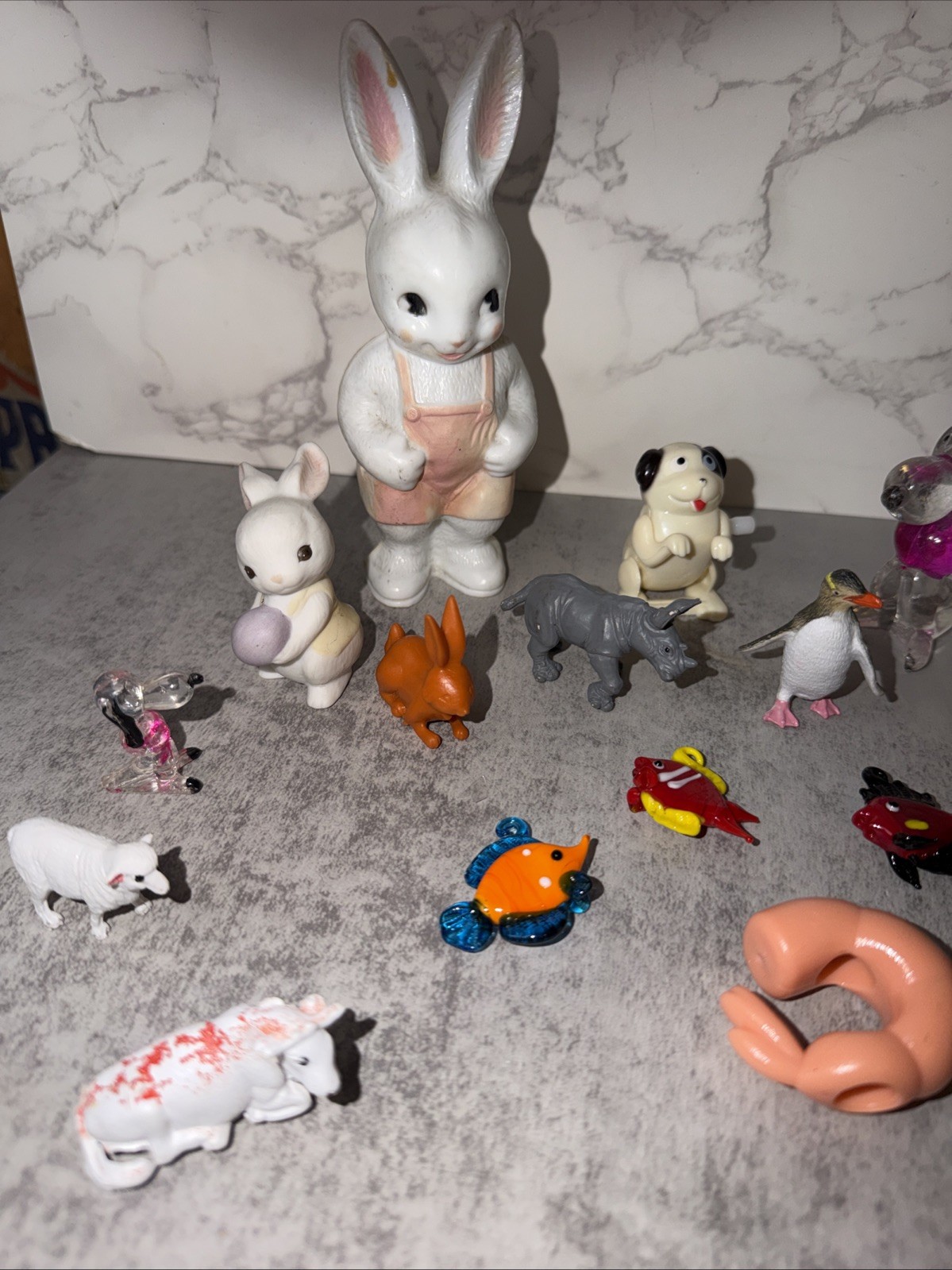 Vintage & Modern Figurine Smalls Lot ~ Trinkets & Collectibles 17 Items ANIMALS