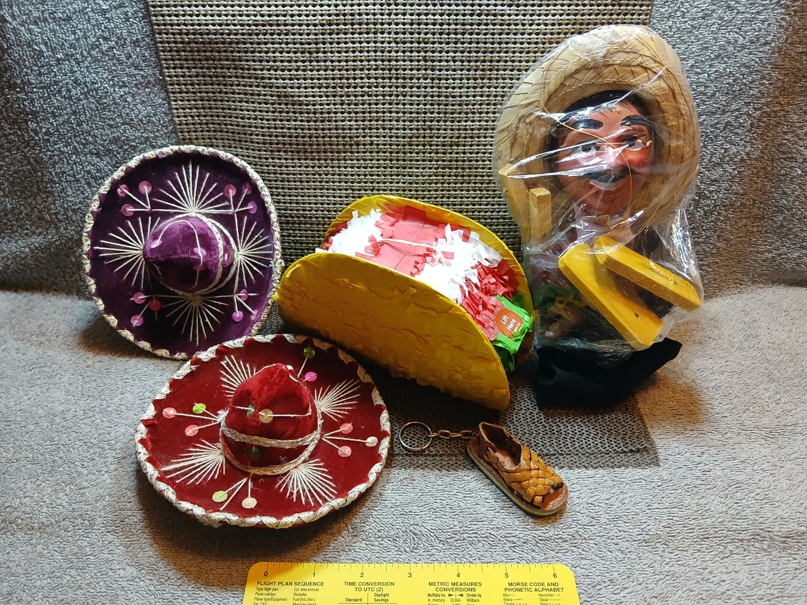 JUNK DRAWER LOT*LATIN*MEXICO*PINATA*MARIONETTE*HATS*KEYCHAIN*SP*OP*SAI