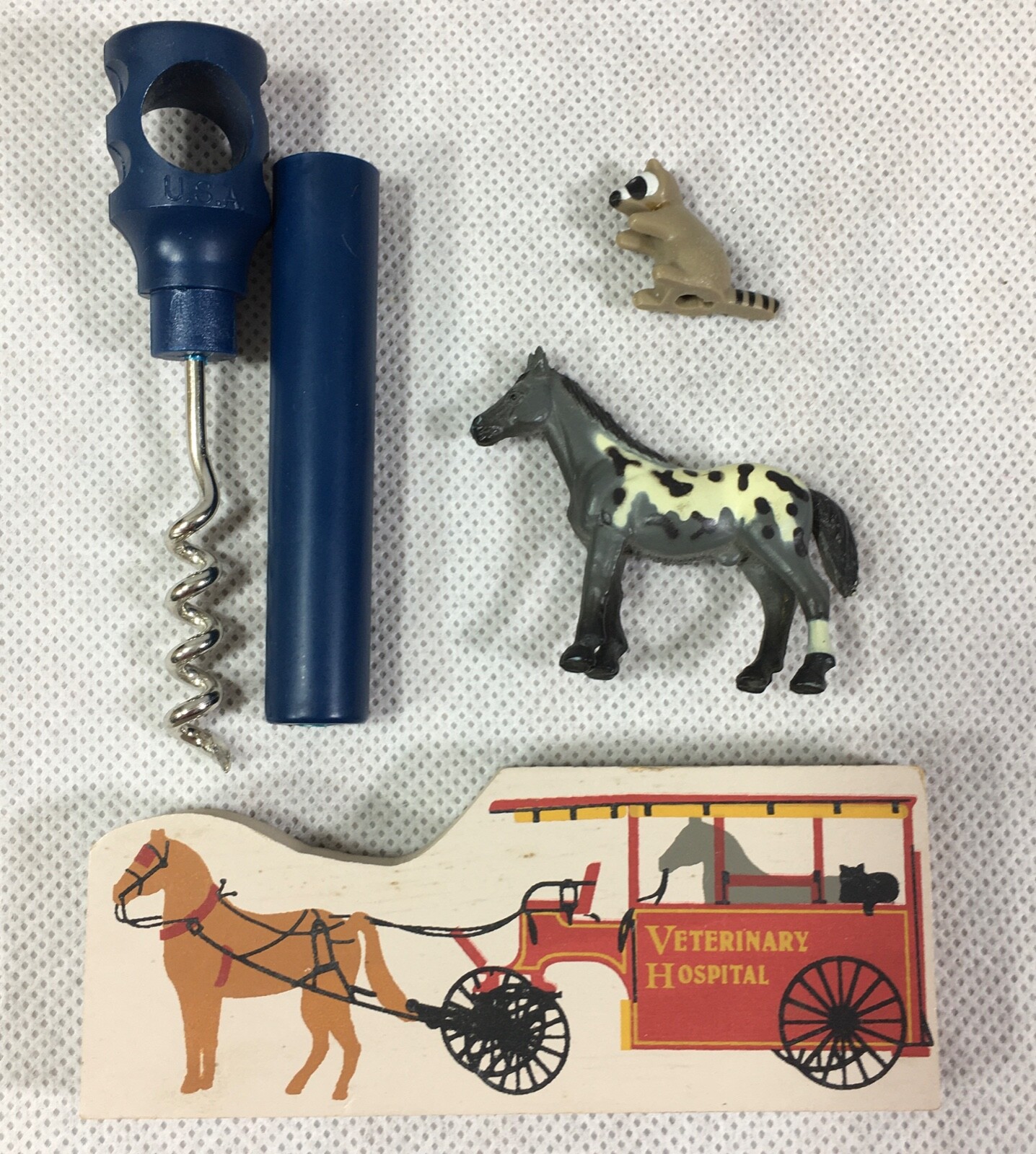 Collectibles Lot Lighthouse Plate Candle Holder Photo Frame Eagle Wade Figurines