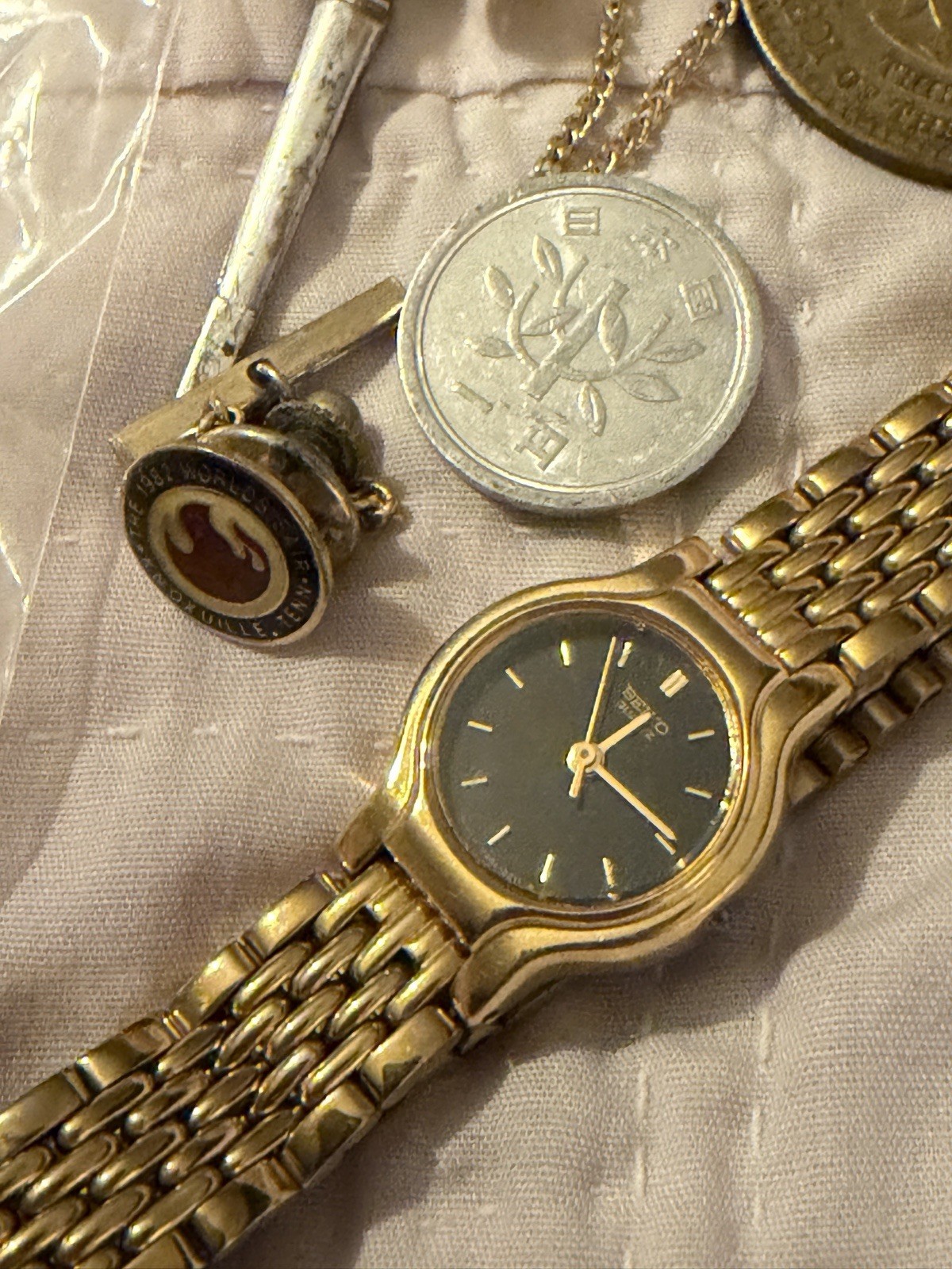 VTG Collectibles Lot: Coins, Pins, Watch, Knife, Shark teeth, junk drawer +++
