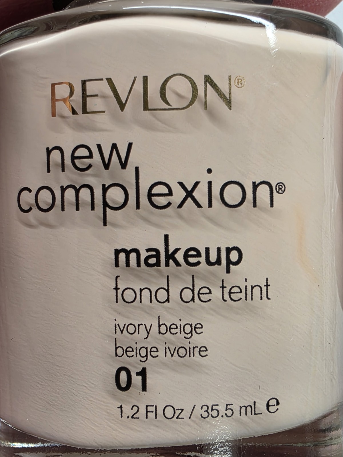 REVLON New Complexion Liquid Makeup – Ivory Beige 01 Discontinued NOS