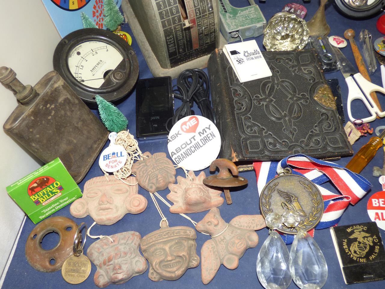 VINTAGE JUNK DRAWER LOT 85+ ITEMS (LOT I)