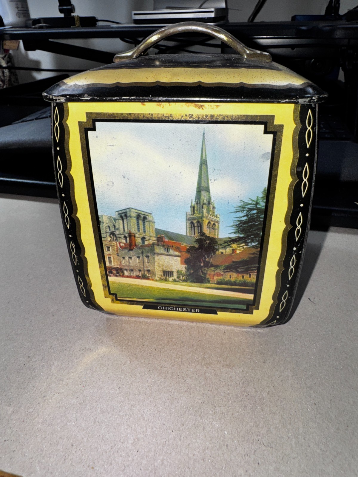 COOL COLLECTABLE Vintage Edward Sharp Lidded Tin Made in England Box 2 FH