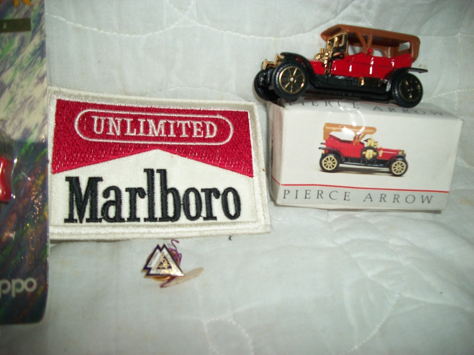 JUNK DRAWER LOT ZIPPO MARLBORO MOTEL 6 PIERCE ARROW CAR METAL FOOT LIGHTER COVER