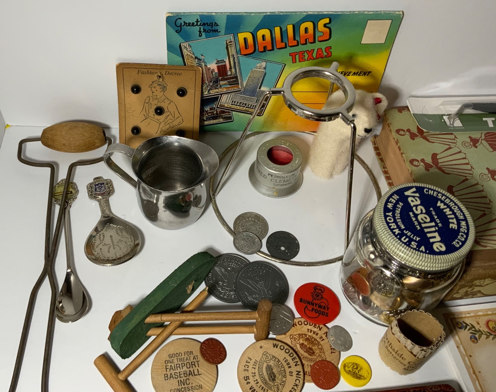 VTG Junk Drawer Lot Assemblage Art Mixed Media Crafts 3.5# Book, Wallet, Buttons