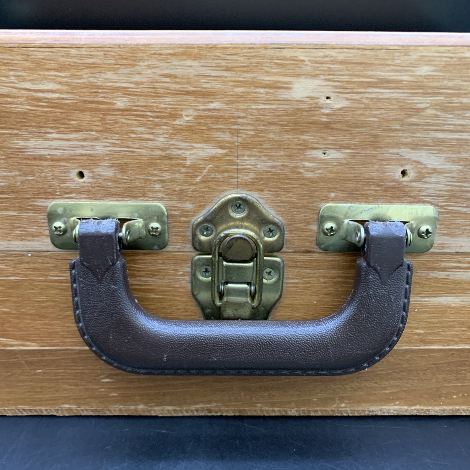 Vintage Wooden Artist Paint Box w Palette Compartments 18″ Case