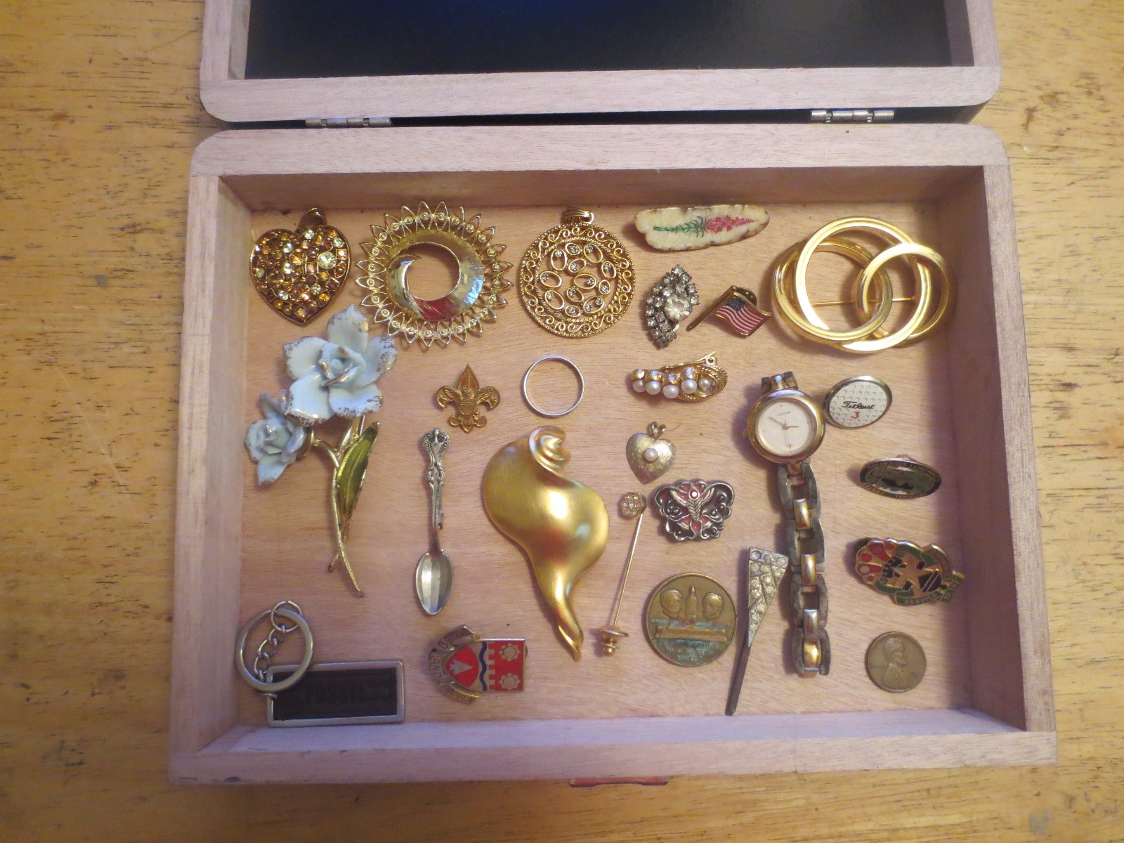 junk drawer lot jewelry lot OLD STERLING ring old signed LISNER item old heart