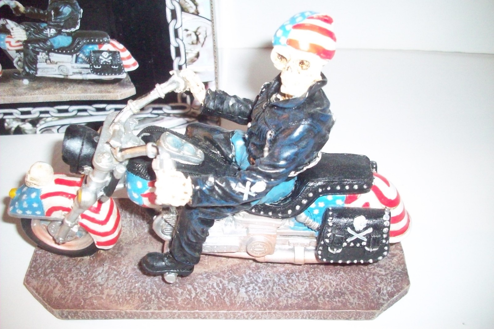 2 ct lot American Eagle Flag clock and Skull Rider American Flag motorcycle new