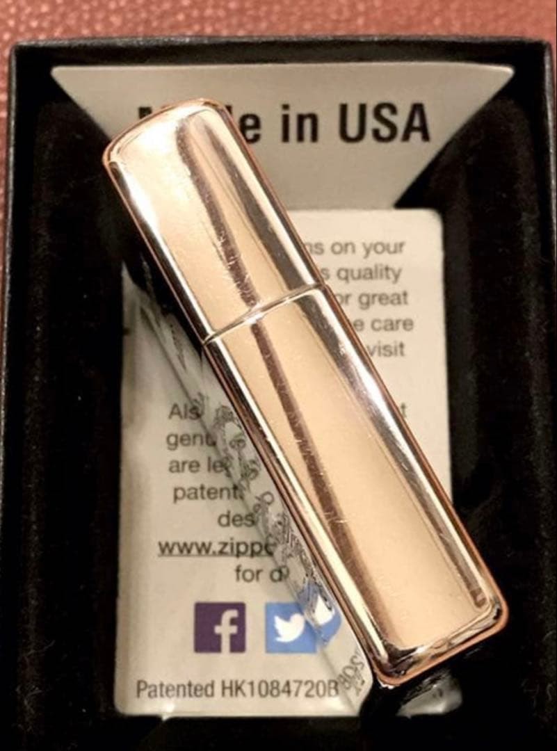 Zippo Classic Car Limited Serial No. Silver wrapped 2001 Good condition