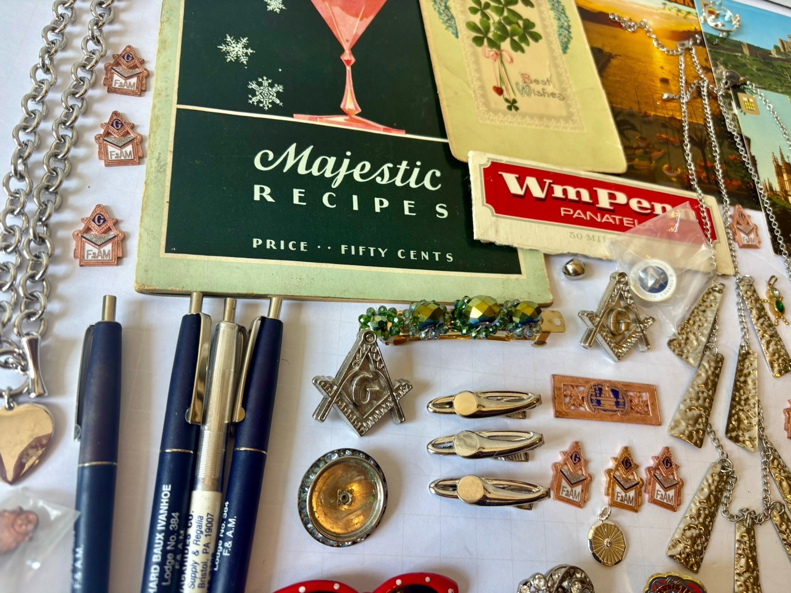 Vintage – Now Junk Drawer Lot Jewelry Keys Pins Brooches Masonic Trinkets 80+