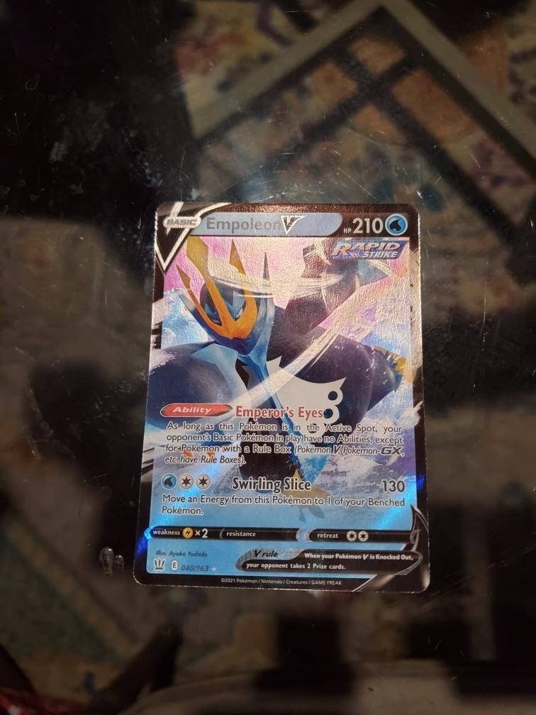 POKÉMON card LOT