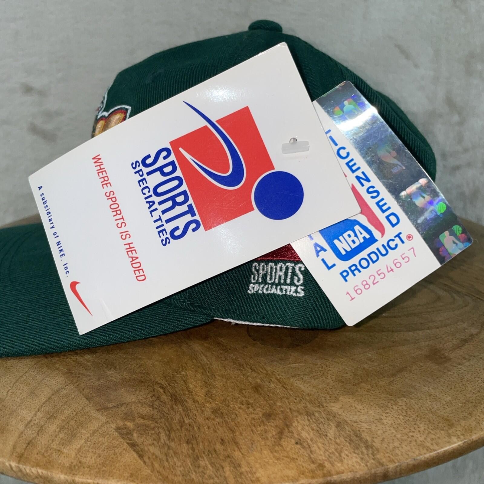 RARE! – Vintage 90’s Sports Specialties NBA Seattle Supersonics Snapback Hat NWT