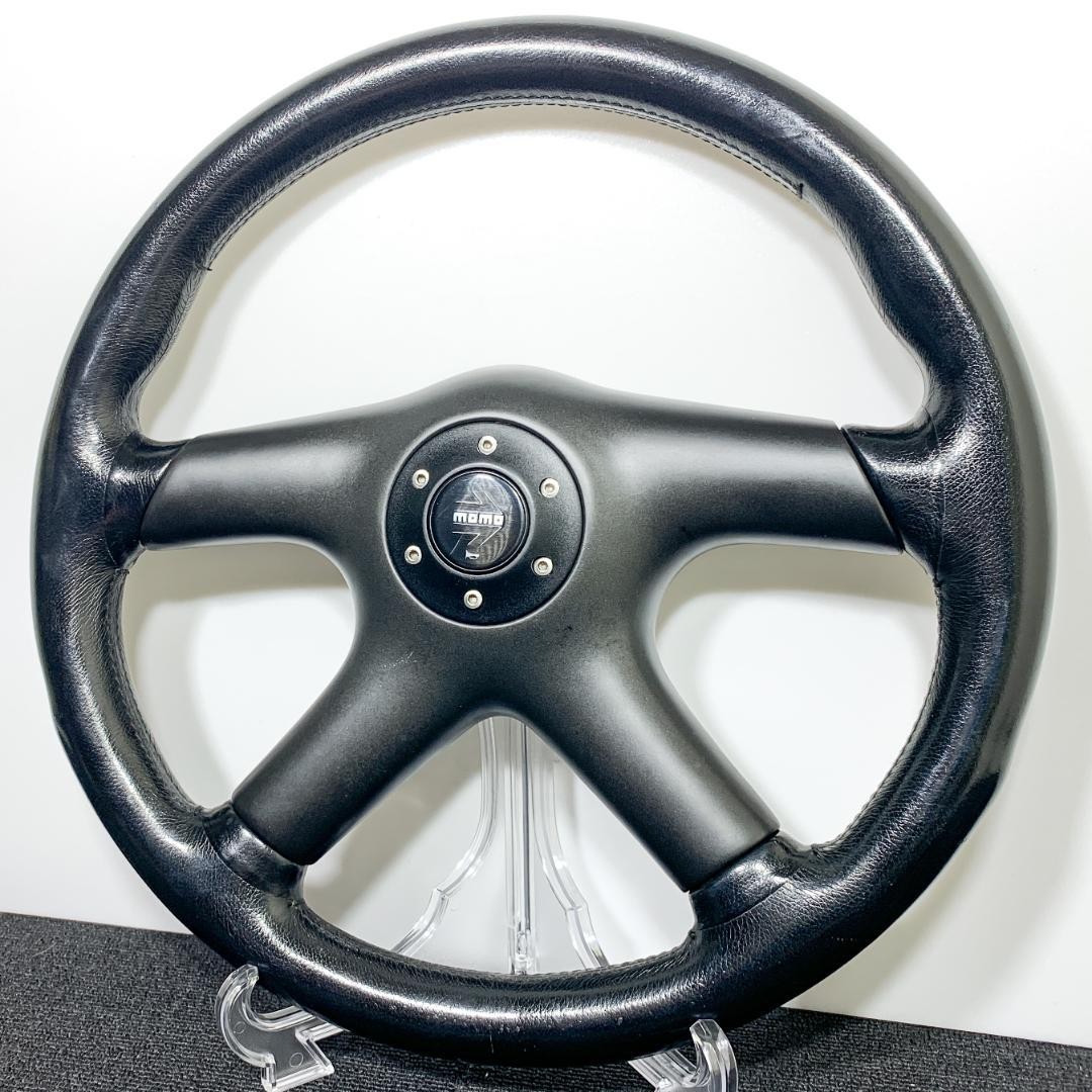 Super rare Momo Daytona 4 leather steering wheel 36 pieces made in 1995 with
