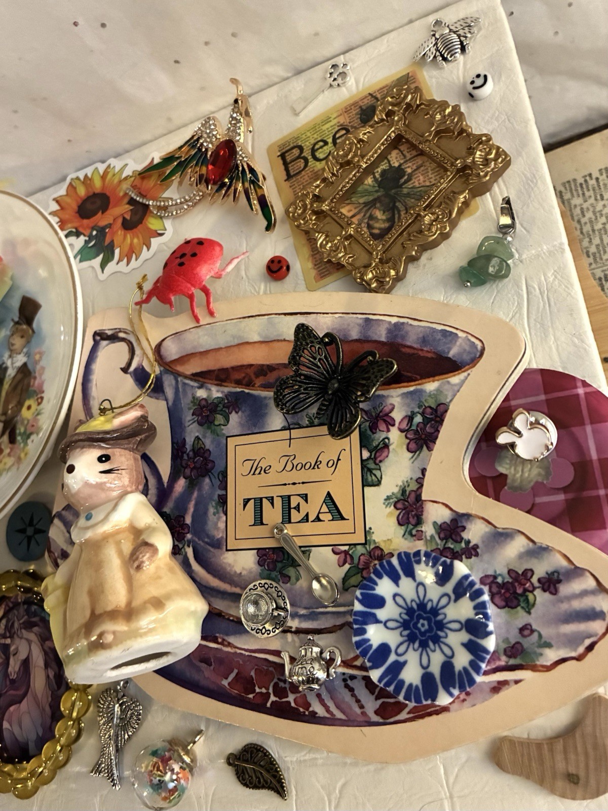 Vtg Cottagecore Dish Mrs. Rabbit Figurine Tea Book Jewelry Junk Drawer Art Lot