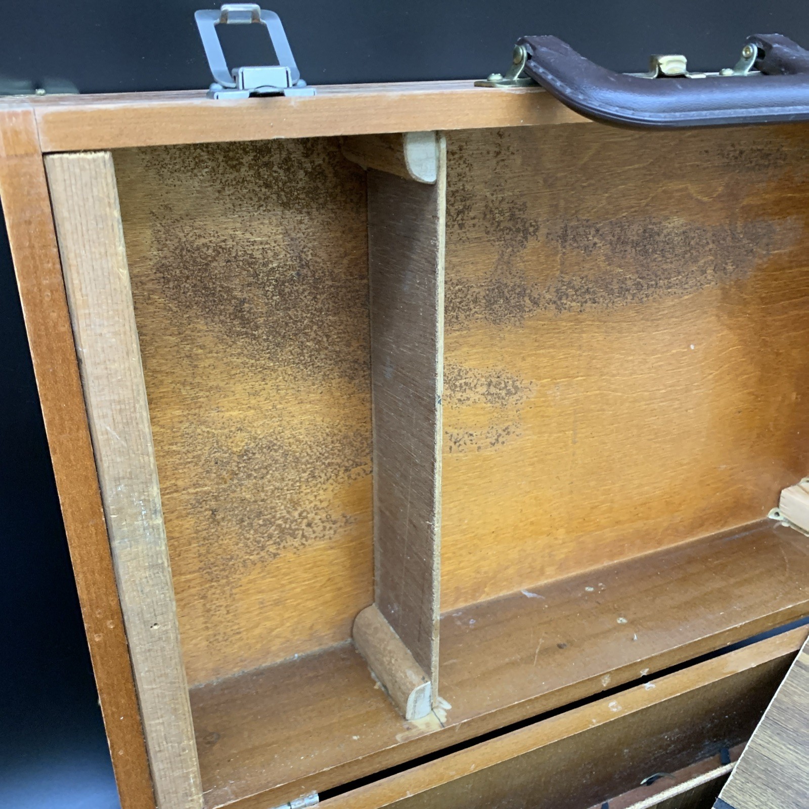 Vintage Wooden Artist Paint Box w Palette Compartments 18″ Case