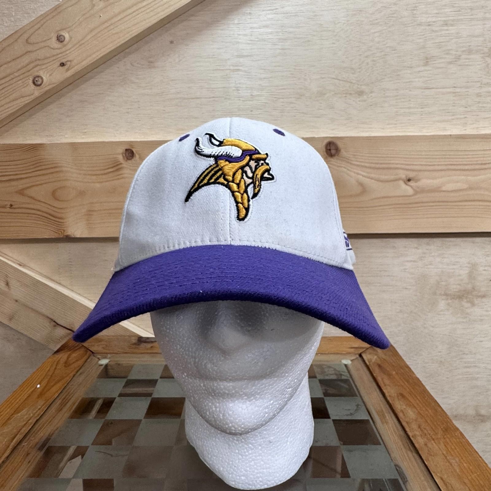 Minnesota Vikings Hat Cap Fitted Mens Large White Purple NFL Football Reebok