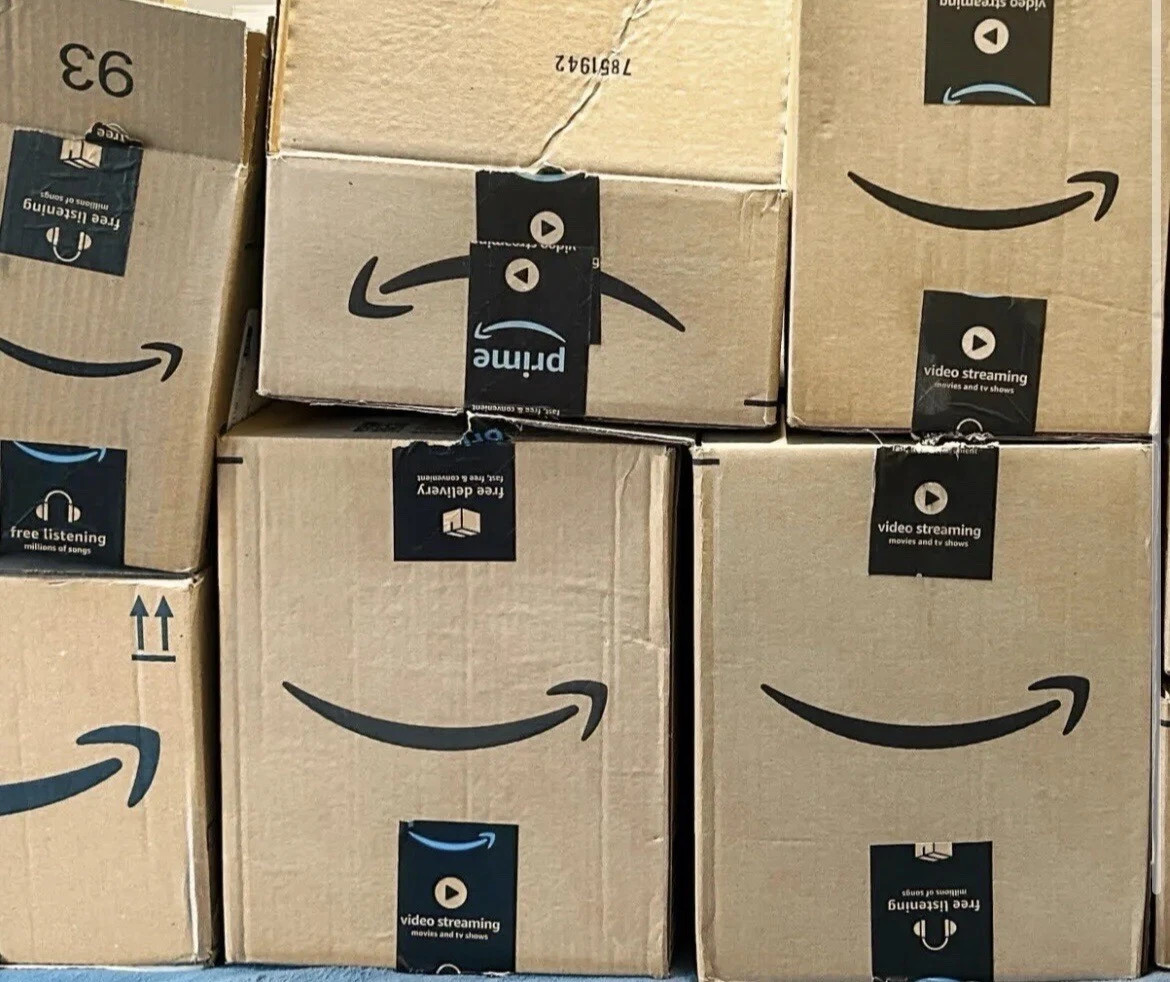 Large mystery box of liquidated merchandise from brand name sellers.