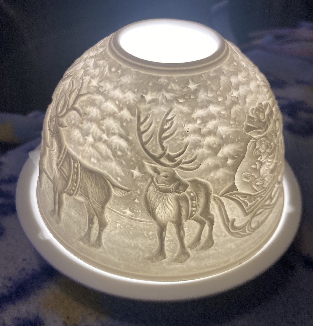 NEW Fairy Lamp Luumii Light Domes Santa Sleigh LED White Porcelain 4.75x 3”