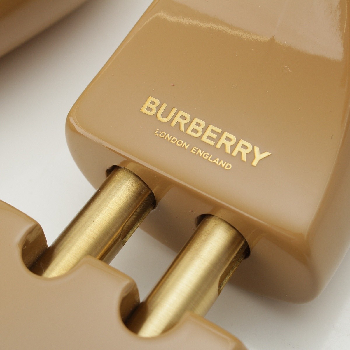 BURBERRY Shoe care set, shoe trees, shoehorn Miscellaneous goods beige