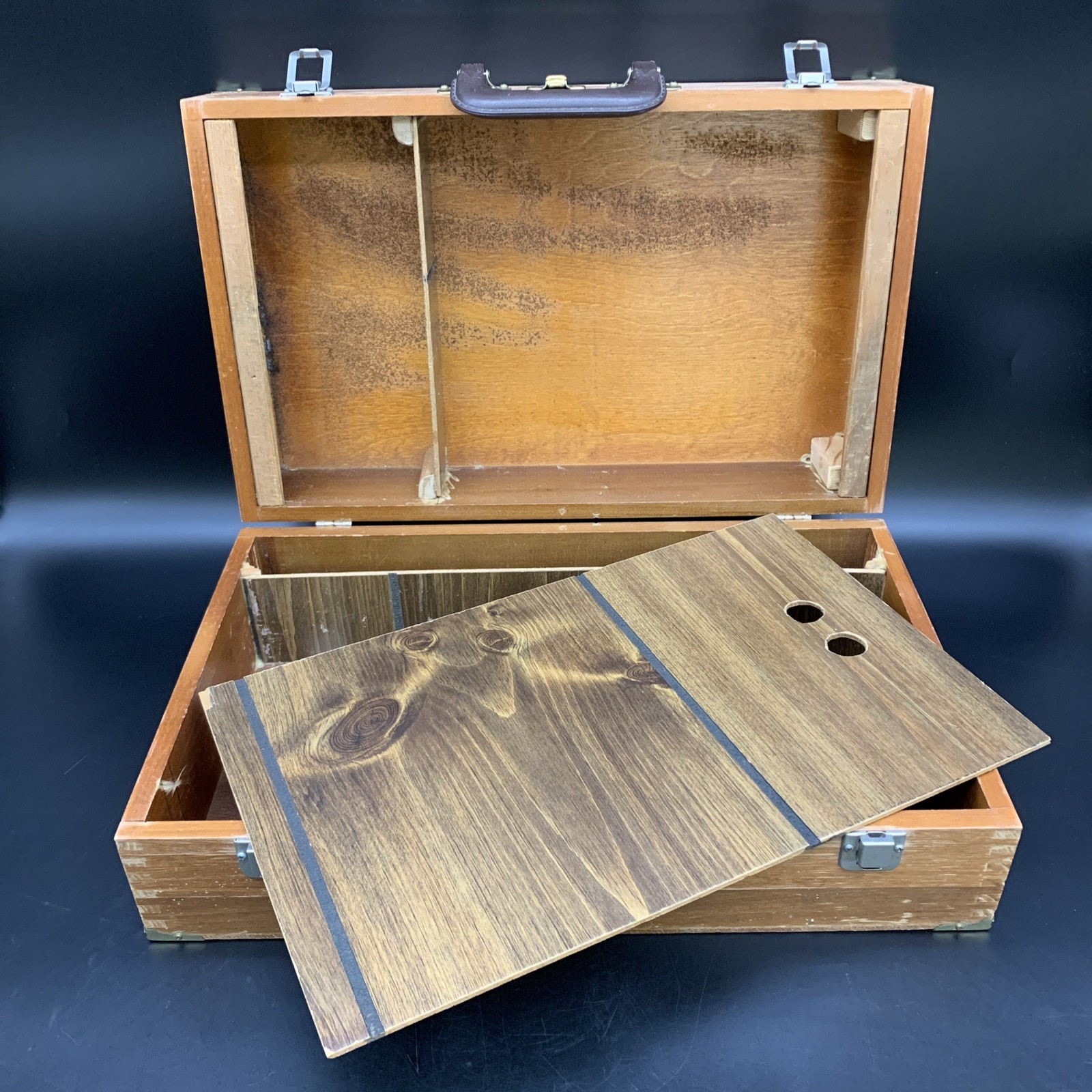 Vintage Wooden Artist Paint Box w Palette Compartments 18″ Case