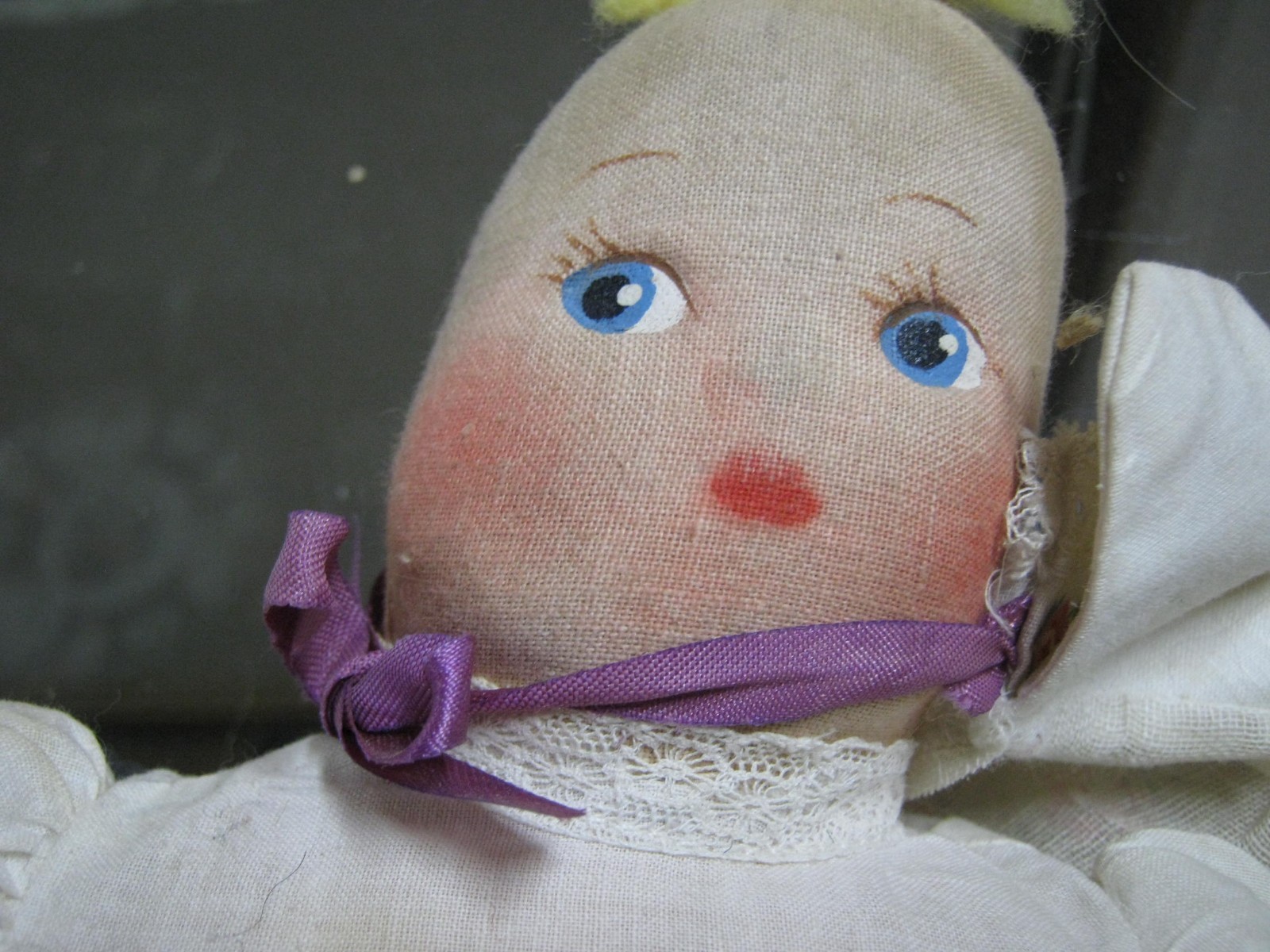 Lot of 3 Vintage PLUSH Cloth DUTCH Dolls Mom + 2 Children ICE SKATING MOLLY-ES