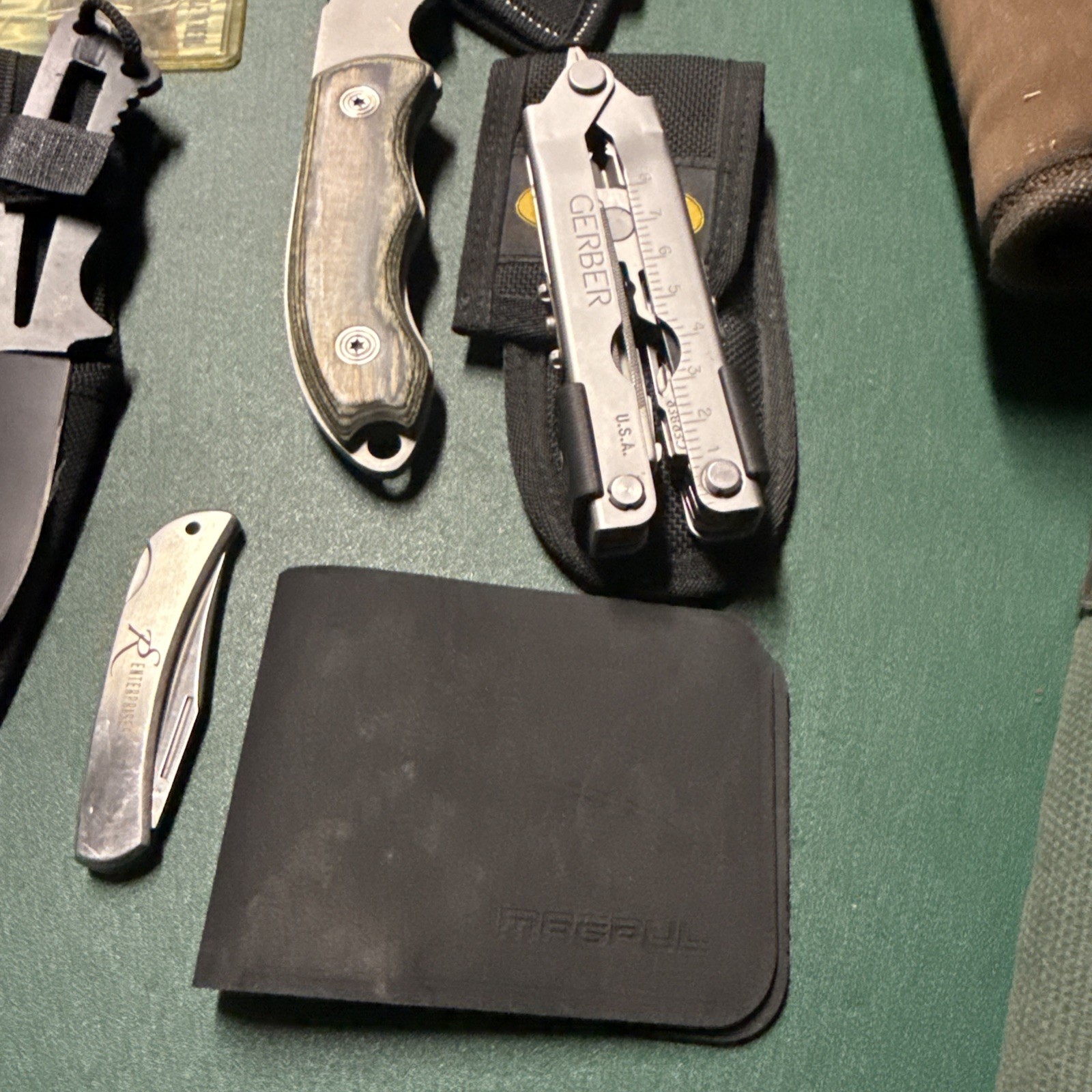 Large Junk Drawer Lot Knives Multitool Cards Stevie Smith Slab Wallet Flashligh