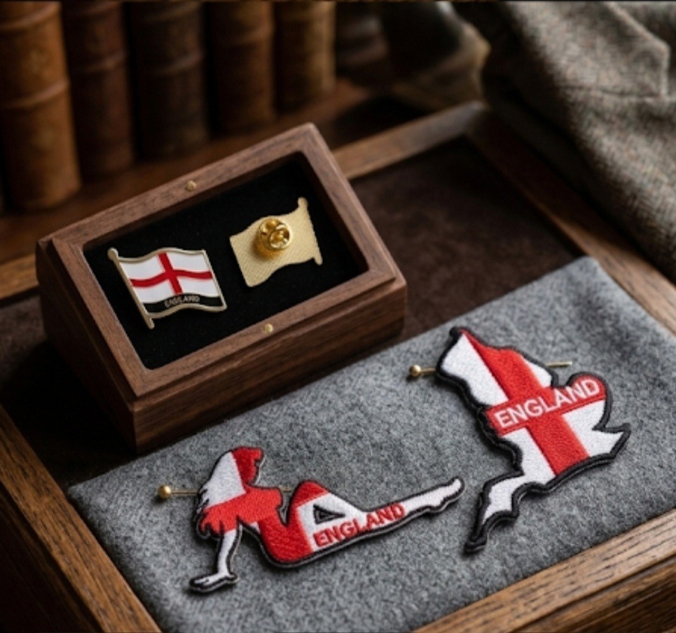 Heritage England Collection: Exclusive Metal Enamel Pin & Embroidered Patch Set.