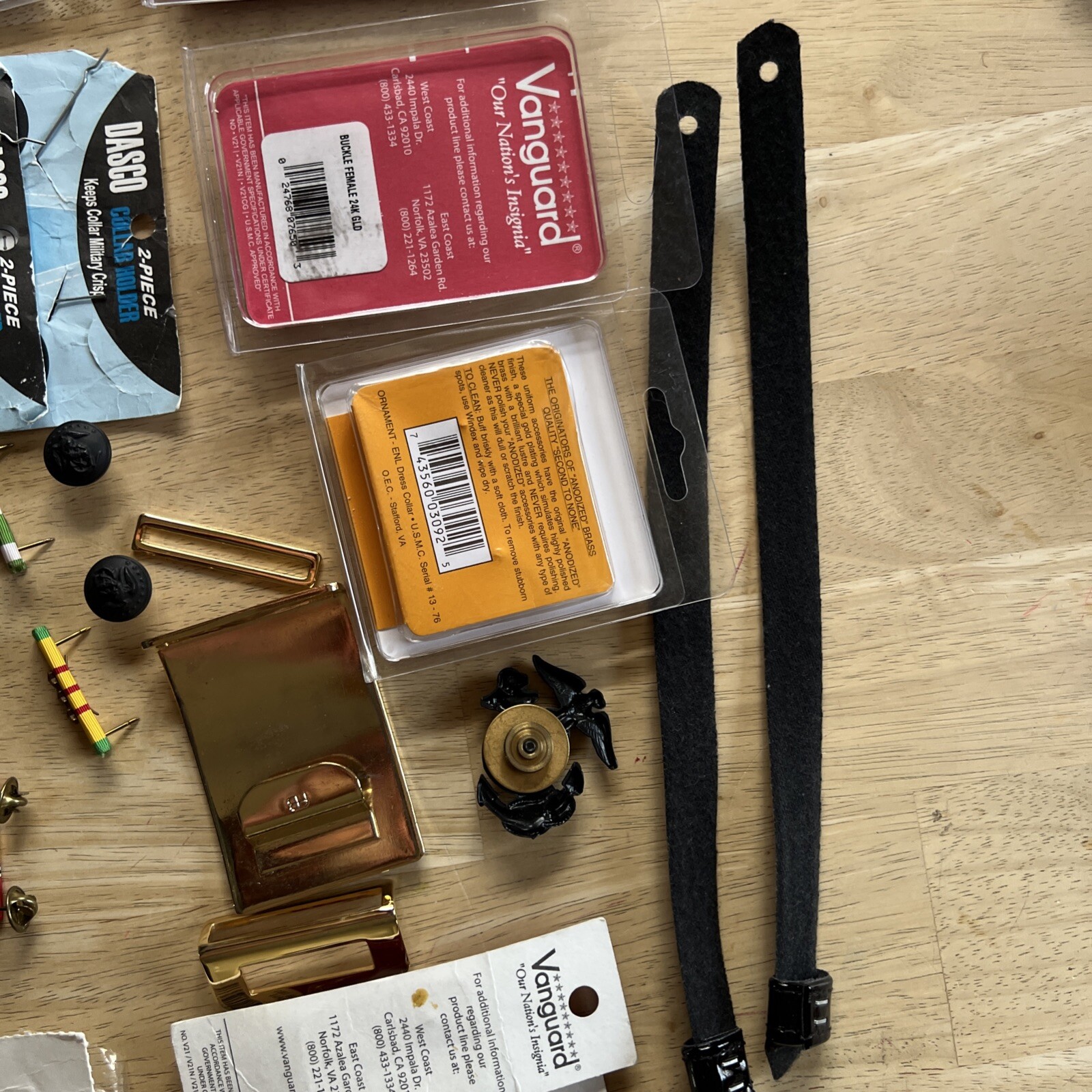 Vintage and modern assorted military items. Mostly New See description for more