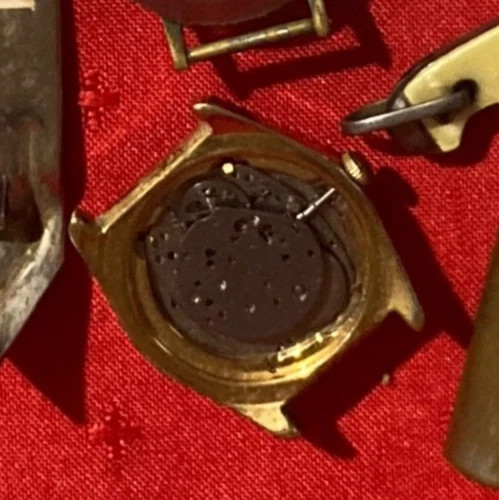 Vintage Junk Lot Timex Watches Pocket Knives Star Wars Belt Buckle More #57