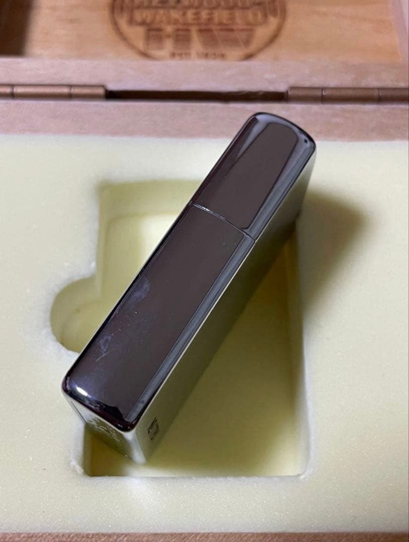 Zippo Heywood Wakefield Limited Edition 2004 Unused Product