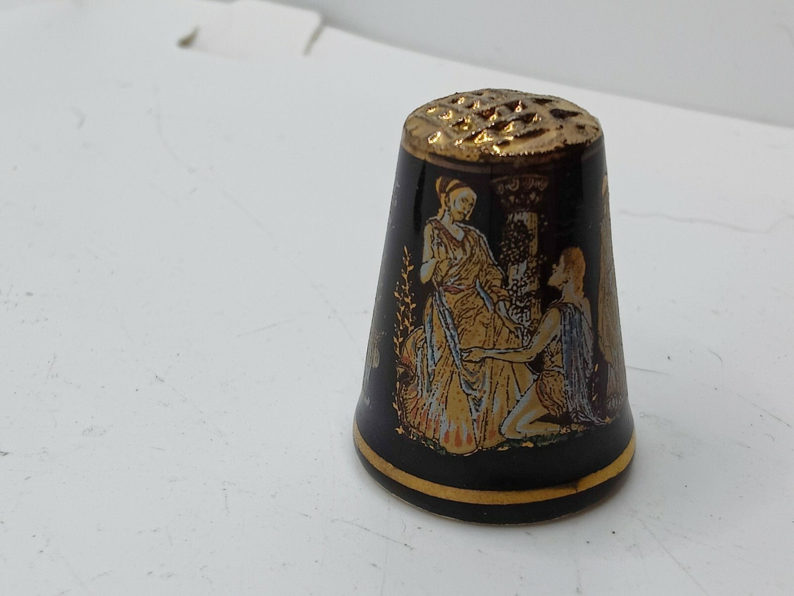 Sewing Thimble Souvenir Roman Greek Scenes Black ThimbleZ100