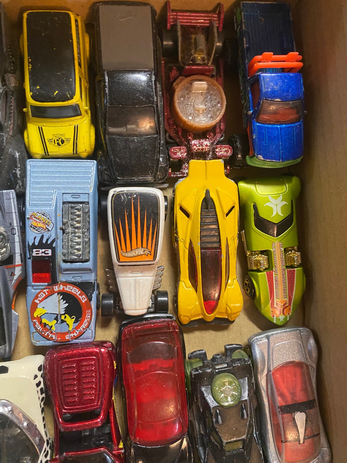 Huge Hot Wheels Toy Car Truck Some Vintage Collection Lot of 74 Vehicles Cars