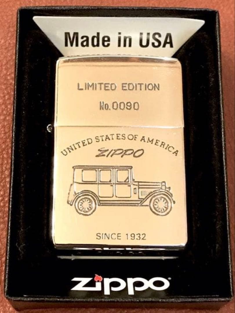 Zippo Classic Car Limited Serial No. Silver wrapped 2001 Good condition