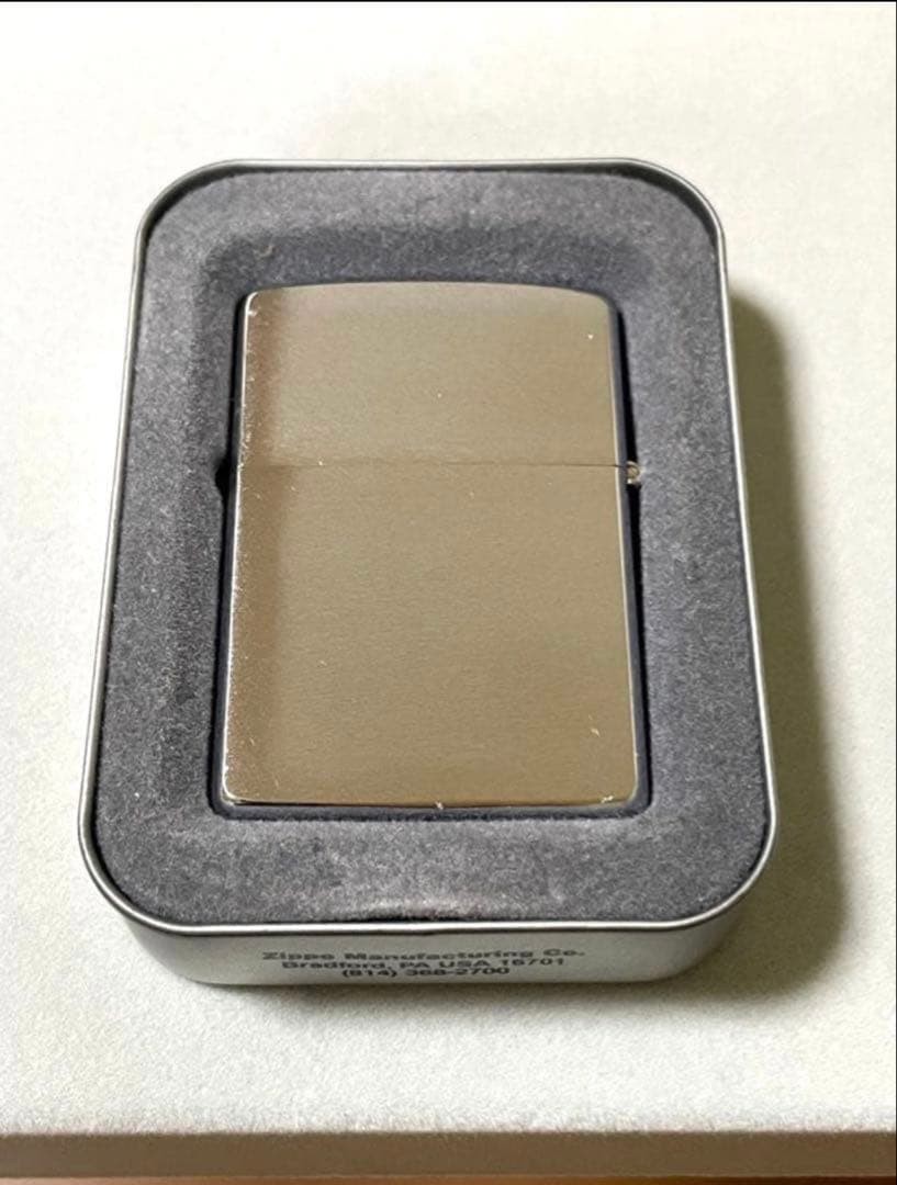 Zippo Mobil Corporation 1982 Rare vintage unused item