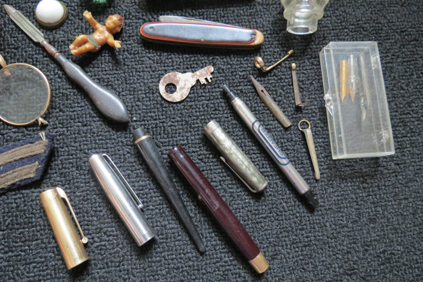 ECLECTIC TREASURES JUNK DRAWER LOT – Vintage Gems