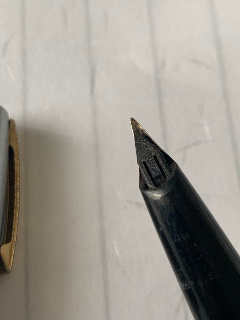 Schafer etc. Fountain pens 4 pieces sold in bulk Sold as-is / For parts or not