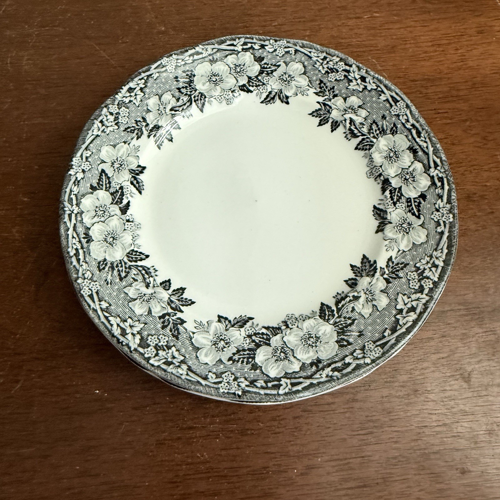 Vintage Enoch Wedgwood Malverne 5.5” Dessert Plate England Lot of 2