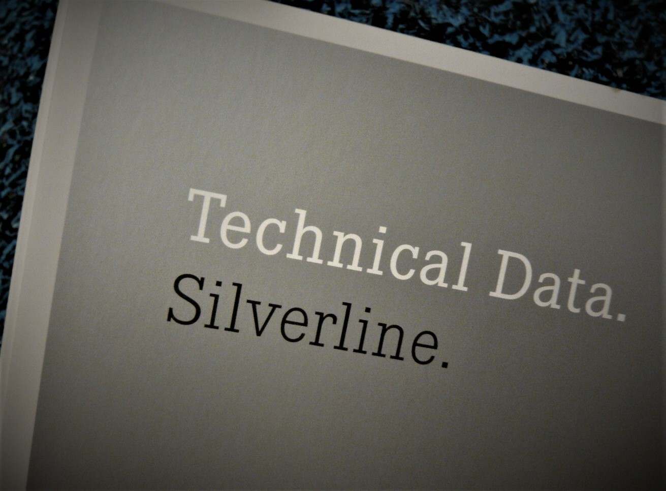Leica SILVERLINE ( 16 pages English language specs brochure).NEW !