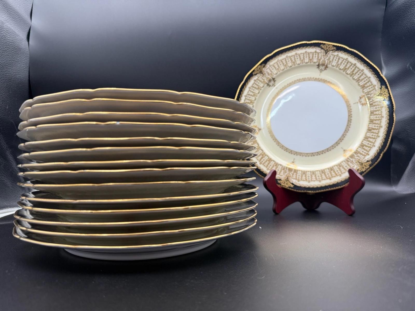 Hand Painted Noritake China – 15 Piece Set